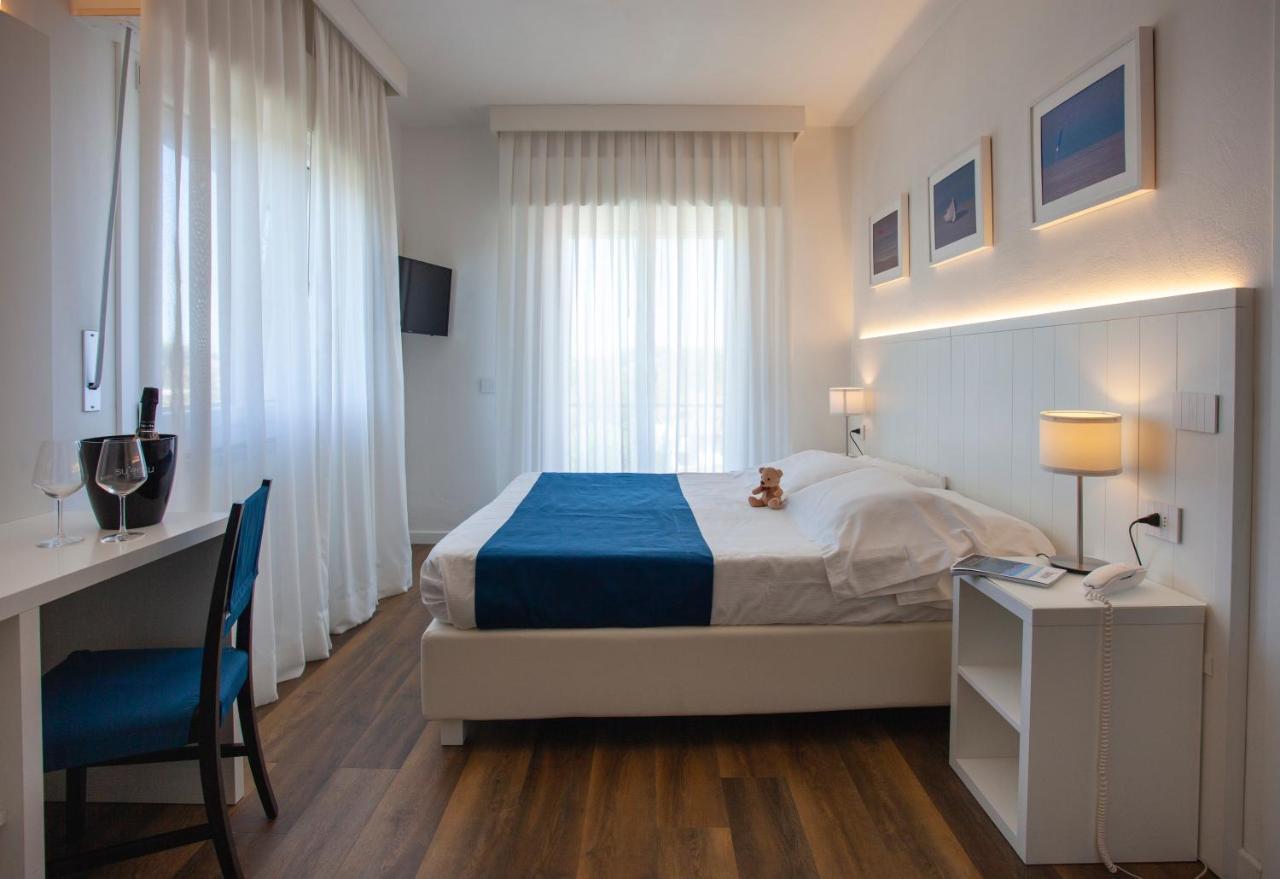 Hotel Tarabella Форте-дей-Мармі Екстер'єр фото